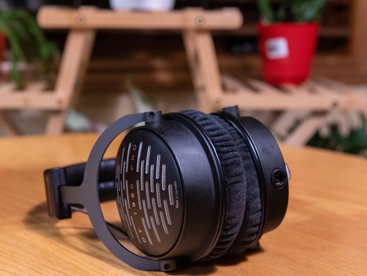 Beyerdynamic DT 1990 Pro review photograph