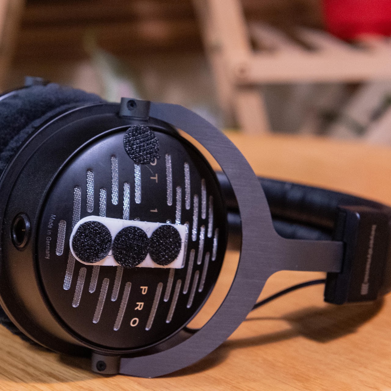 DT 1990 Pro ear cup fitted with head-tracking markers