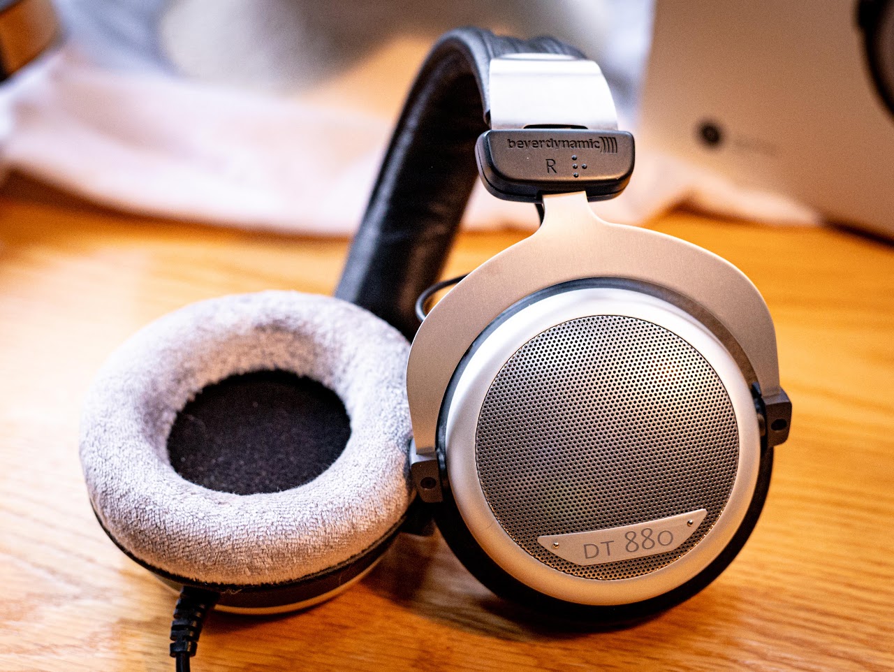 Beyerdynamic DT 880 250Ω review photograph