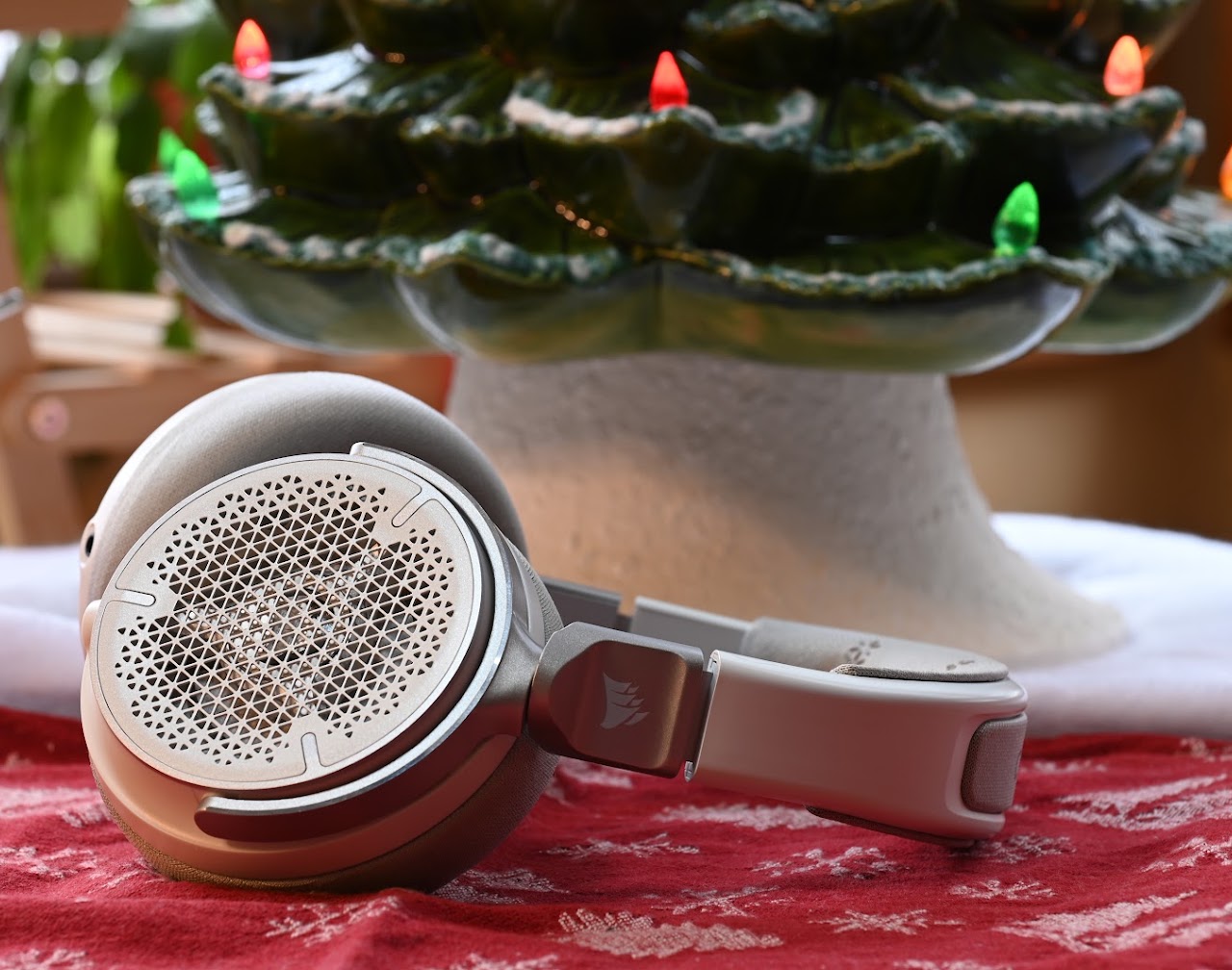 Close side view of a white Corsair Virtuoso Pro ear cup