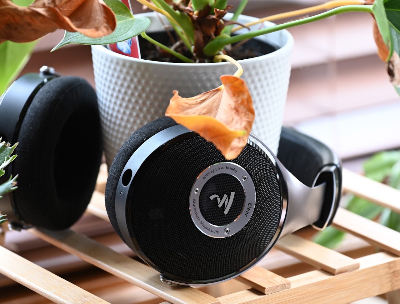 Focal Elear lead detail photograph 3